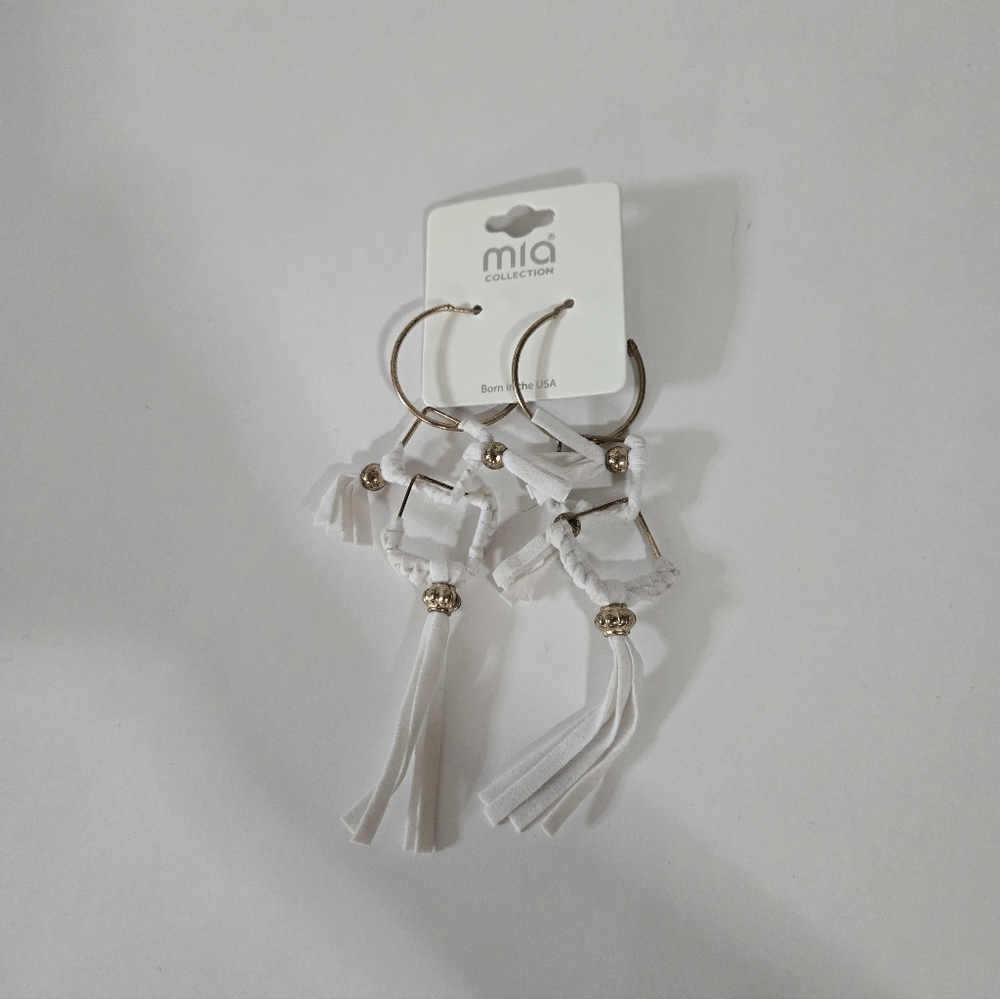 MIA COLLECTION White and Gold Tassel Earrings